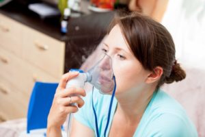 Ингаляции при боли в горле: польза, назначение и противопоказания